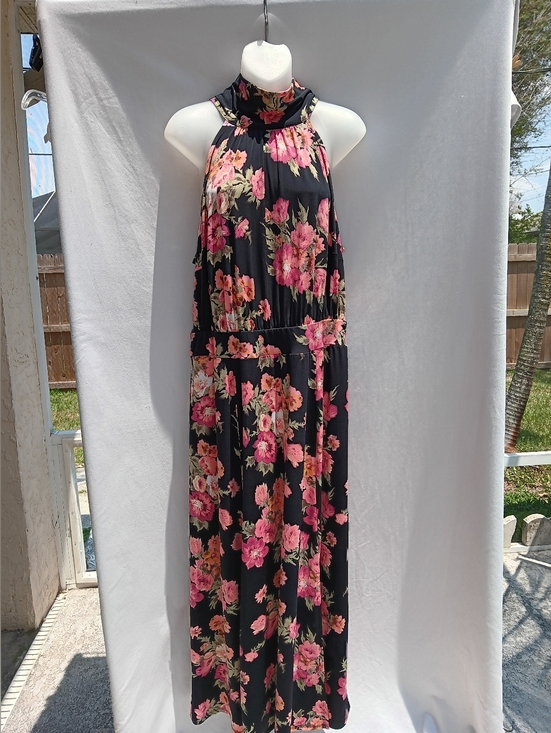 Lane Bryant Dresses & Skirts - Lane Bryant Elegant Tie Halter Maxi Dress 18/20 As Seen On The Knot
